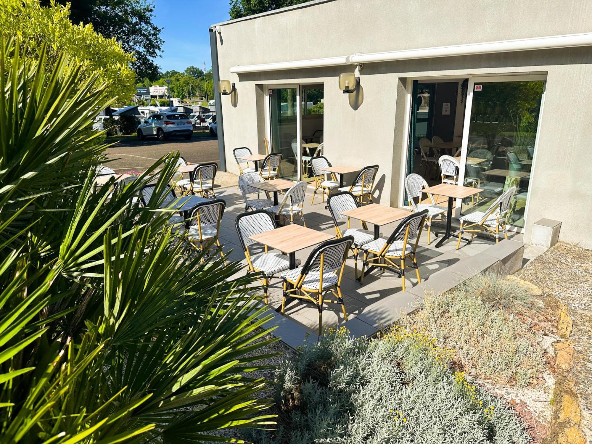 Sure Hotel By Best Western Mont-De-Marsan Saint-Pierre-du-Mont  Bagian luar foto