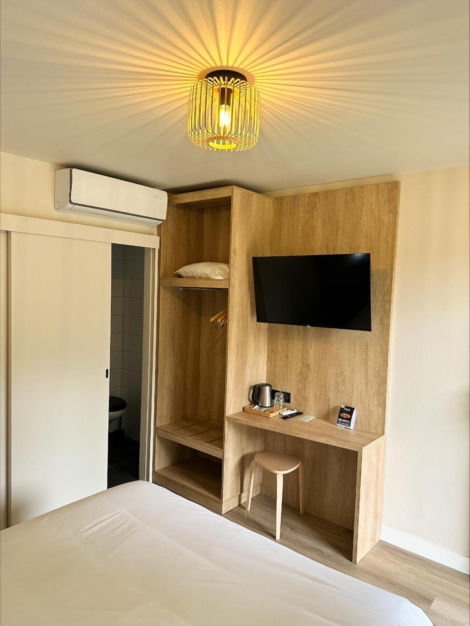 Sure Hotel By Best Western Mont-De-Marsan Saint-Pierre-du-Mont  Bagian luar foto