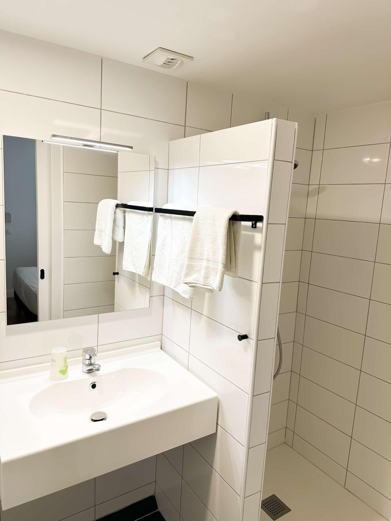 Sure Hotel By Best Western Mont-De-Marsan Saint-Pierre-du-Mont  Bagian luar foto